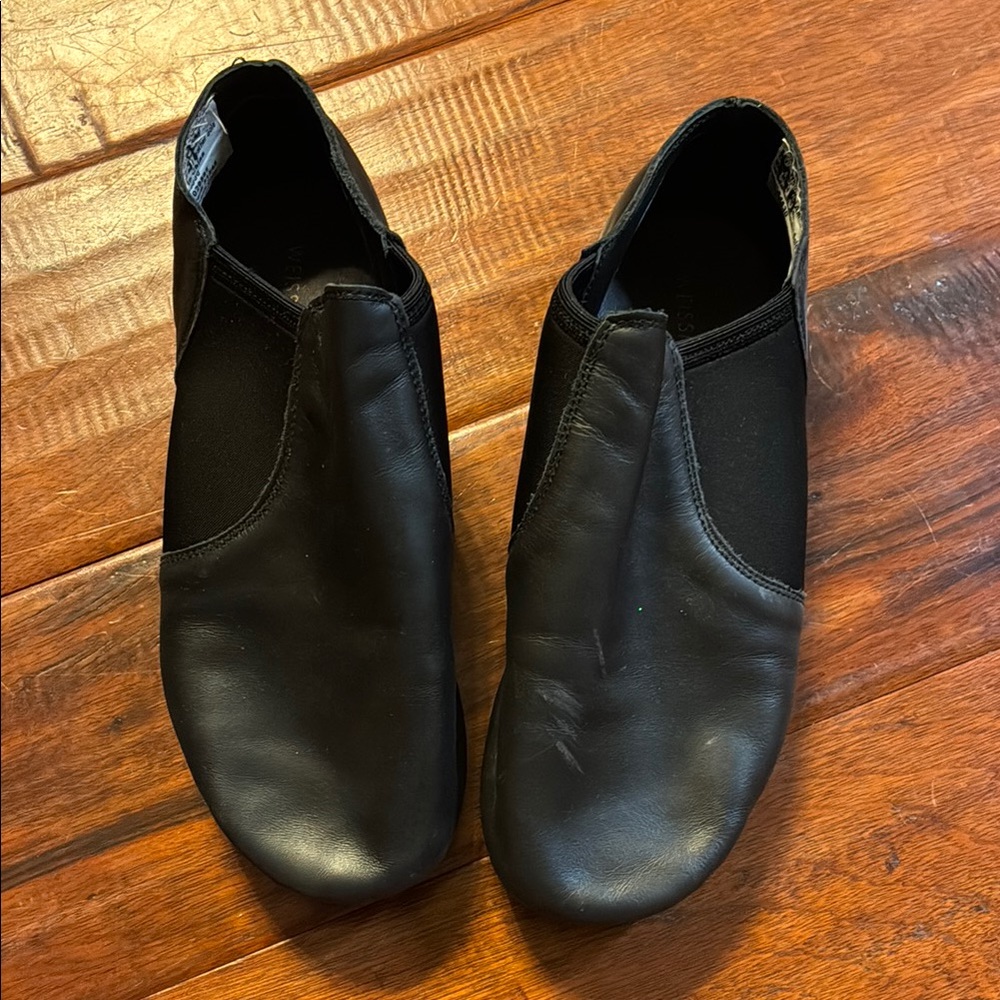 Women’s black jazz shoes-Weissman